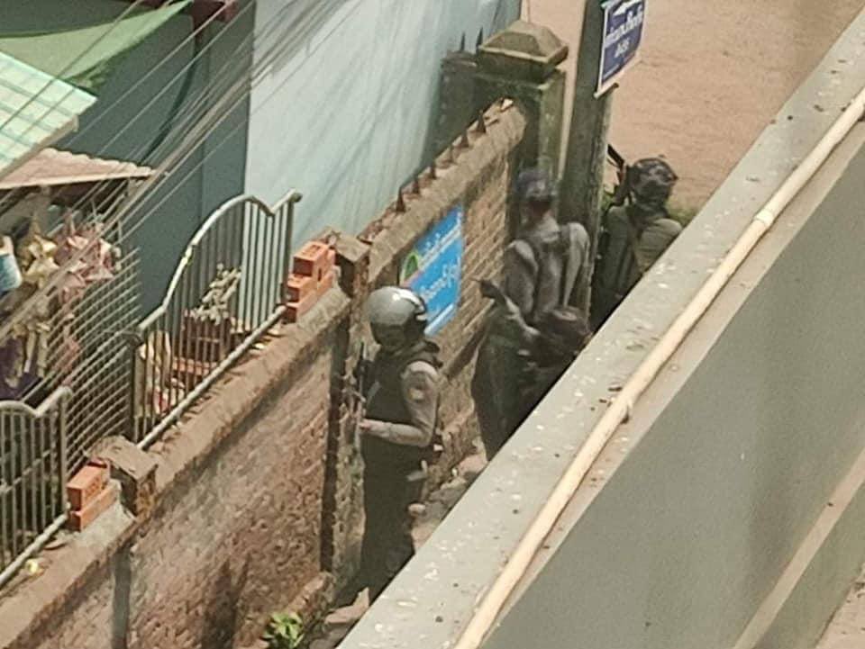 juulo11's tweet photo. Photo evidences of bloodthirsty military thugs pointing guns into a civilian’s house, chasing people for no reasons at all. Even staying inside our own home is not safe anymore in Myanmar. 
JUNTA MASSACRE 
#WhatsHappeningInMyanmar  
#Mar28Coup https://t.co/hWtsD7uUER