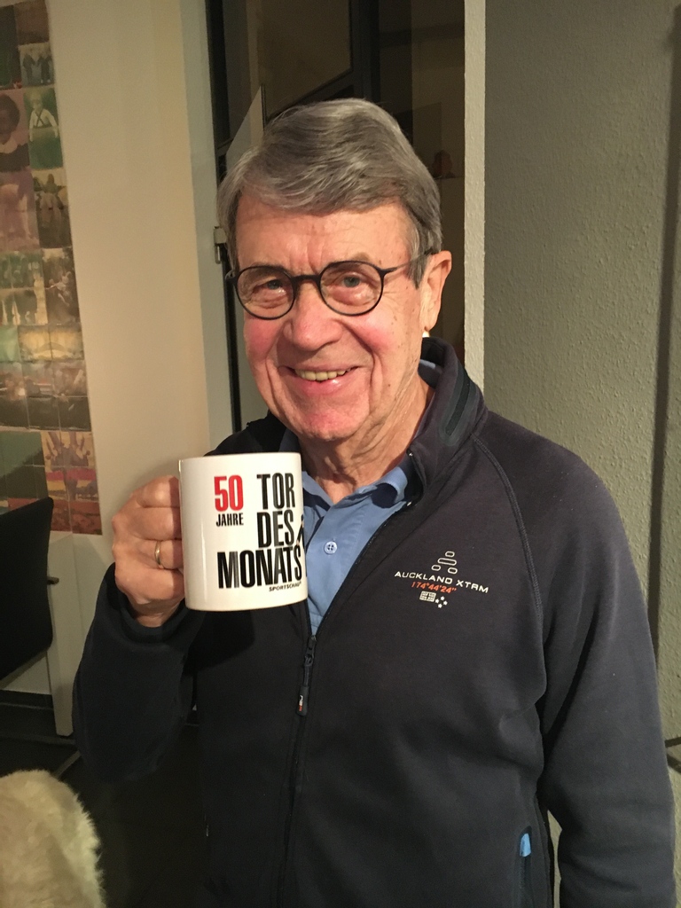 An diesem Wochenende wird das beliebte „Tor des Monats“ aus der ARD Sportschau 50 Jahre alt. Um 18:30 Uhr gibt es daher in der ARD eine Sondersendung.

Weitere Infos auf unserer Facebook-Seite !

#Sportjournalismus #Sportjournalist #VDS #verbanddeutschersportjournalisten #Sport