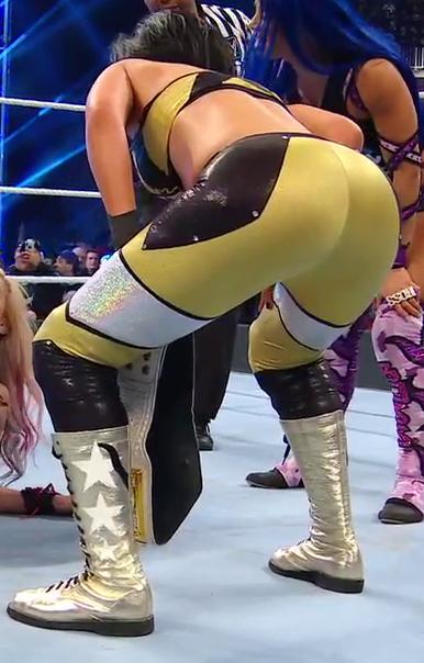BDG_4L_GG's tweet photo. Stroking my big thick dick to that ass, follow @Daddy_D_Von_ #Bayley #Wankchat https://t.co/ZvxotGm2ko