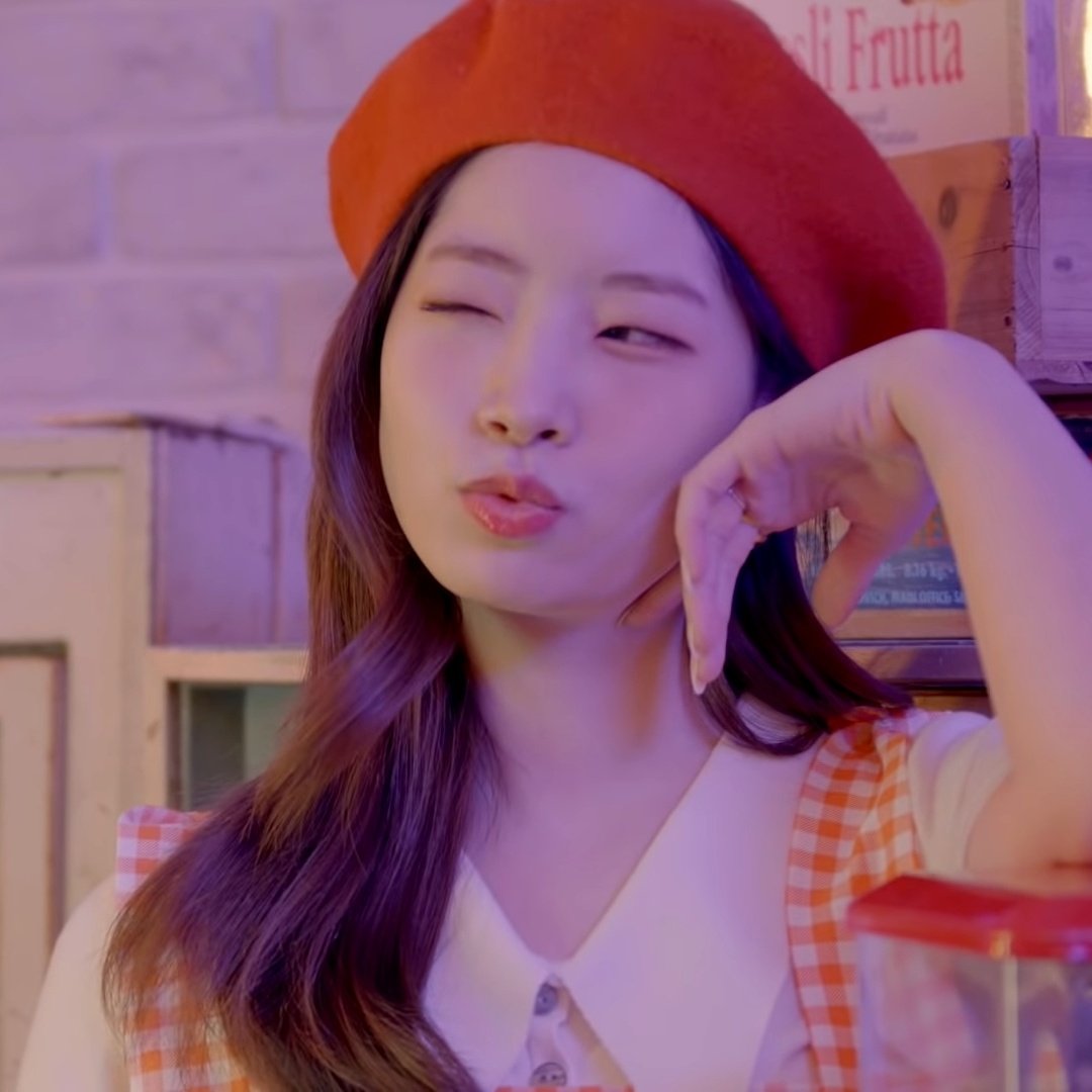 she's too cute fkuffhjss 🥺