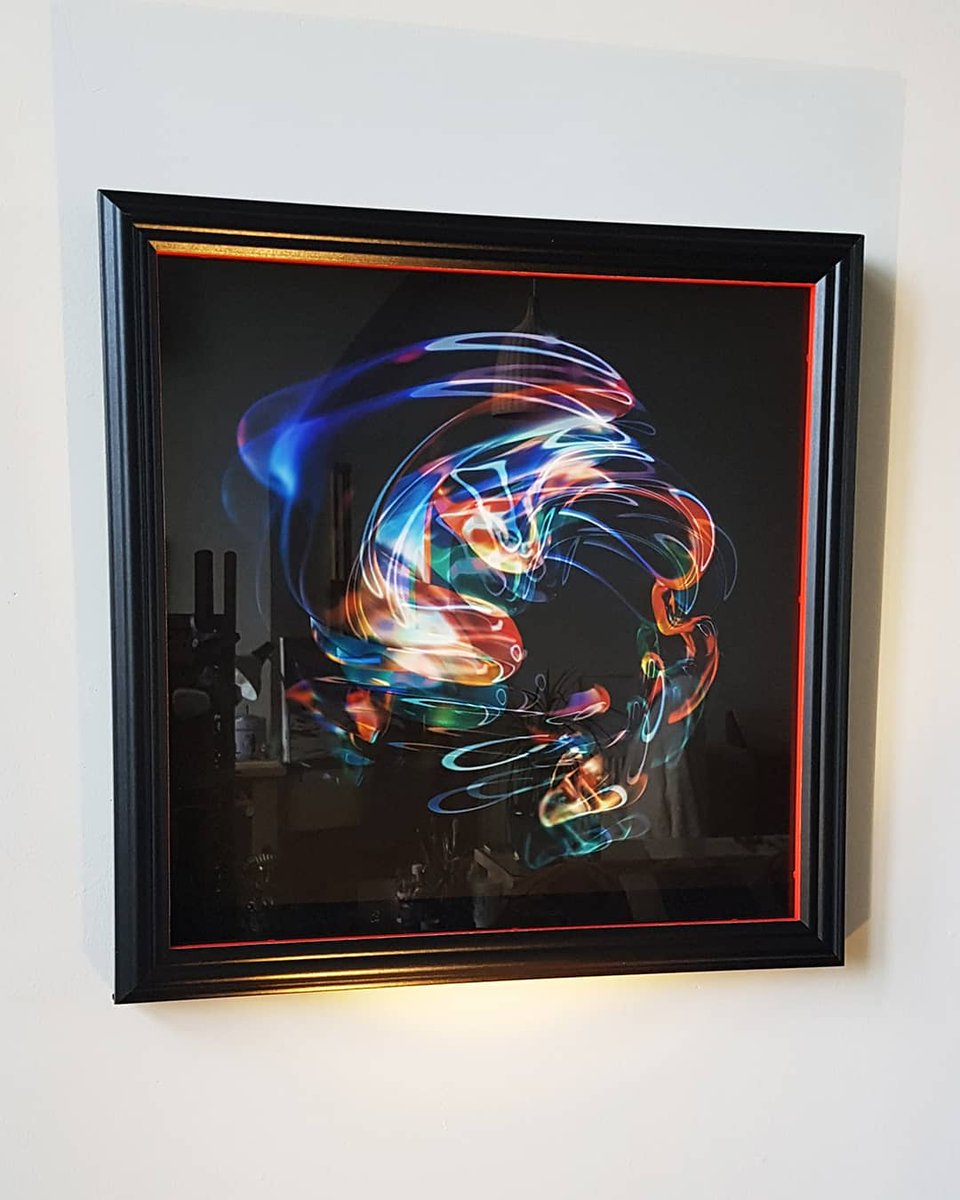Mentsism's tweet photo. First digital only print framed and ready for its new owner. Super happy with how the colours turned out in this, huge thanks to @helloblueprint

I'm in the process of developing some new pieces that can be taken to print form so if you'd like anything for your wall please DM me. https://t.co/4isqS0gZz2