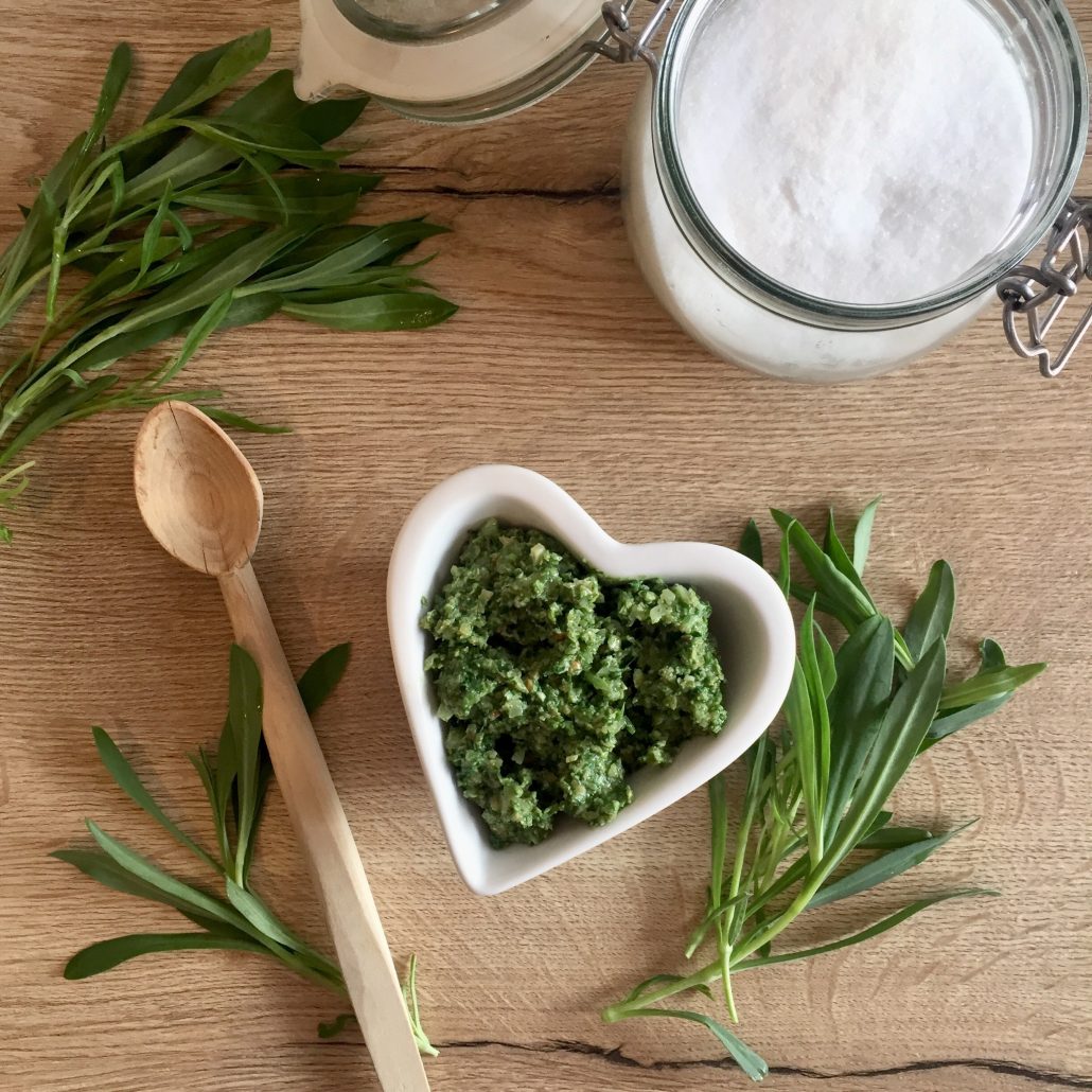 somewherefvg's tweet photo. 🌱 #Sclopit Per apprezzarne la bontà bisogna raccoglierlo in primavera, prima che il germoglio indurisca. Ecco una ricetta de La Cucina di Eli perfetta quindi per questo periodo: il pesto di sclopit! 👉🏻 https://t.co/hugniRjGdT #fvglive https://t.co/aIt8gRBV8Q