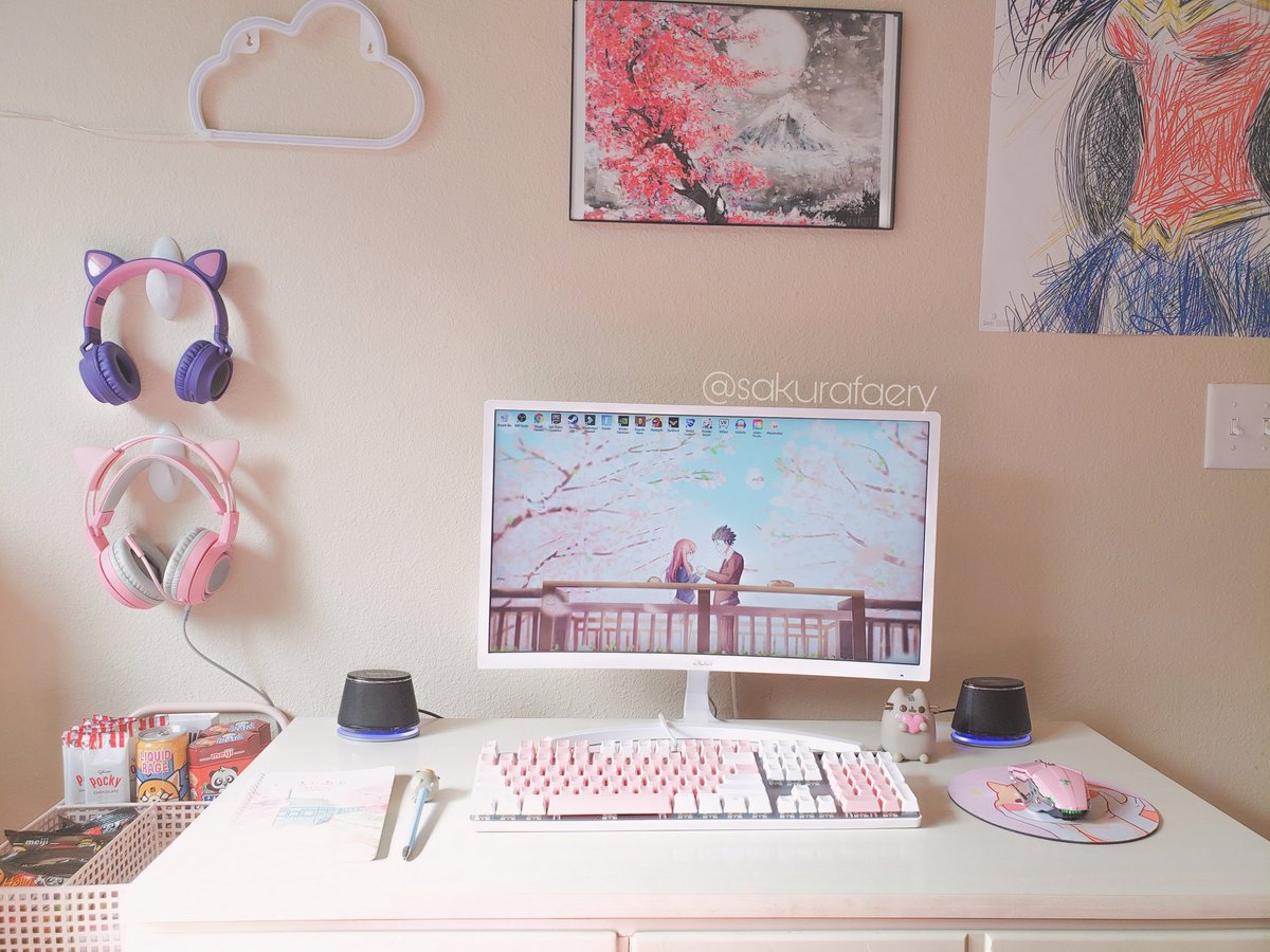 sakurafaery_'s tweet image. I kind of miss my minimalistic setup 🥺 #GamingSetup #mininalistic #pinkpc