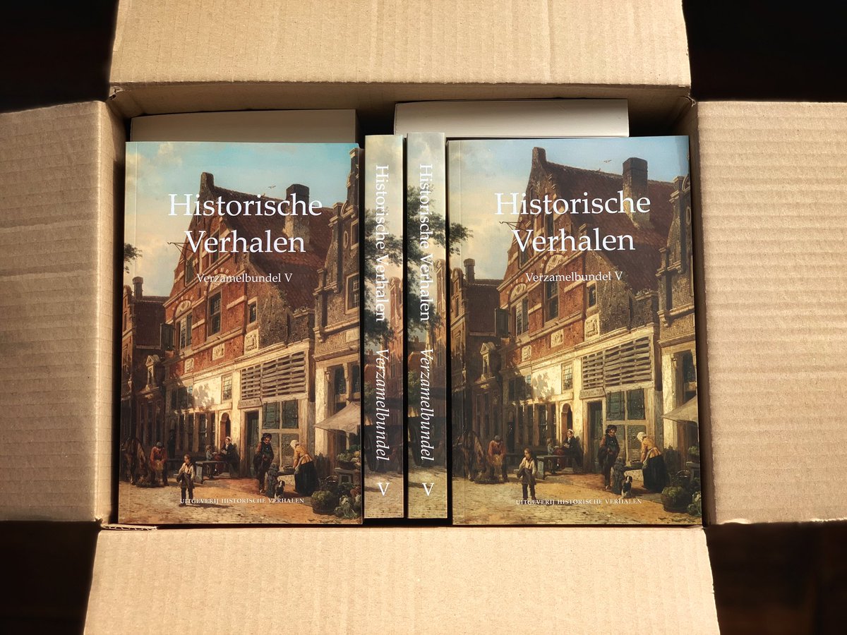 Hist_Verhalen's tweet photo. Vandaag is de vijfde Verzamelbundel verschenen! 🥳🎂🥳

Met verhalen van onder andere andere Jan van Aken, Jean-Marc van Tol, Debby Willems, Paul Christiaan Smis, Marloes Jongewaard en Hay van den Munckhof. 

De bundel is te koop bij je favoriete boekhandel. https://t.co/ctHch5tJXO