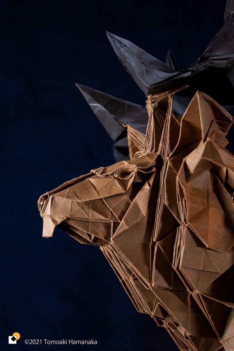 Tomoaki Hamanaka 折り紙による未熟な鹿 Ori Immature Deer 創作 制作 私 不切正方形一枚折り 36等分から 折り紙による鹿の頭部です 習作から段々とツノが成長してようで面白かったので今後の成長を期待して 未熟な鹿 と名付けました 折り紙作品 Tomoaki Hamanaka 折り紙による未熟な鹿 Ori Immature Deer 創作 制作 私 不切正方形一枚折り 36等分から 折り紙による鹿の頭部です 習作から段々とツノが成長してようで面白かったので今後の成長を期待して 未熟な鹿 と名付けました 折り紙作品