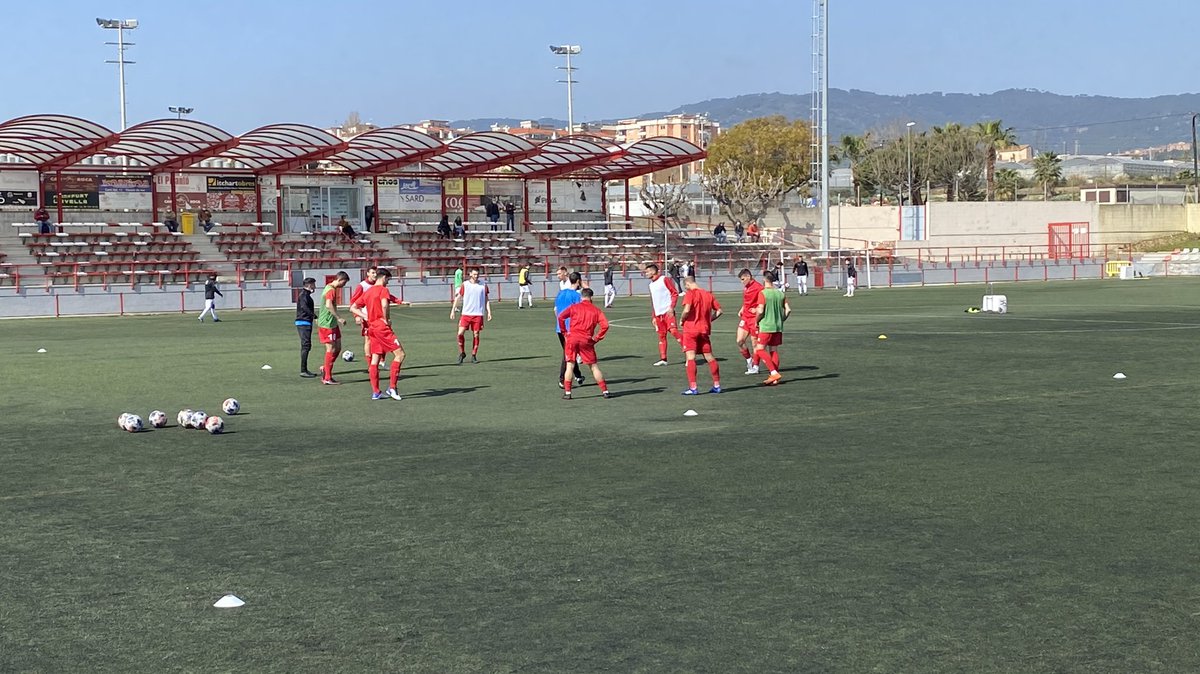 UEVilassardeMar's tweet photo. Aquest és l’11 inicial de l’equip d’
@aaybarpeque davant el @CFPeralada:

1. Monti
2. @ssvarese
4. @f_fuentes6 (C)
5. @AndresBorges5
6. @EduDomingo7
7. @javieslava_96
10. @XaviPluvins10
11. @Xavi_Torrent11 
15. @VictorGranero 
16. @PauRosales79
17. @Martisf10
 
#3div5B #futbolcat https://t.co/8bzYT5JT1b