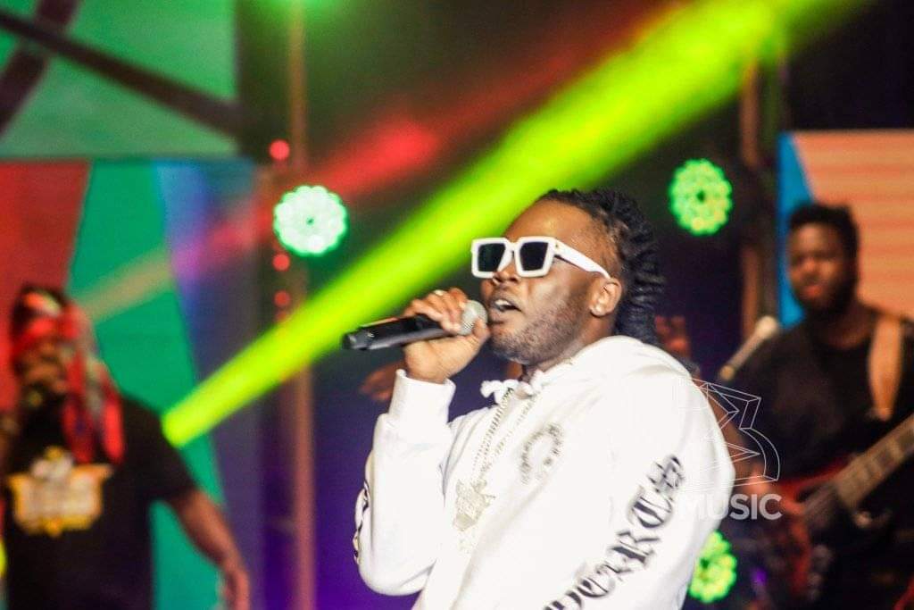 Kahpun_'s tweet photo. Shouts to @3musicAwards for such Madd &amp; amazing settings yesternight enuh🥲🤩😻🔥
The Great Eagle was in the building to represent Fantse Reggae Dancehall 🦅🦅
Ghana Music up to the bomb*clat Heightz🎶 
#HuntaProductionsUk 🇬🇧 
#RedPanther 🐆 
#HigherHeightzArmy 🇬🇭 https://t.co/Ch1GdOE5vE