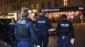 Nacht Floh tweet media