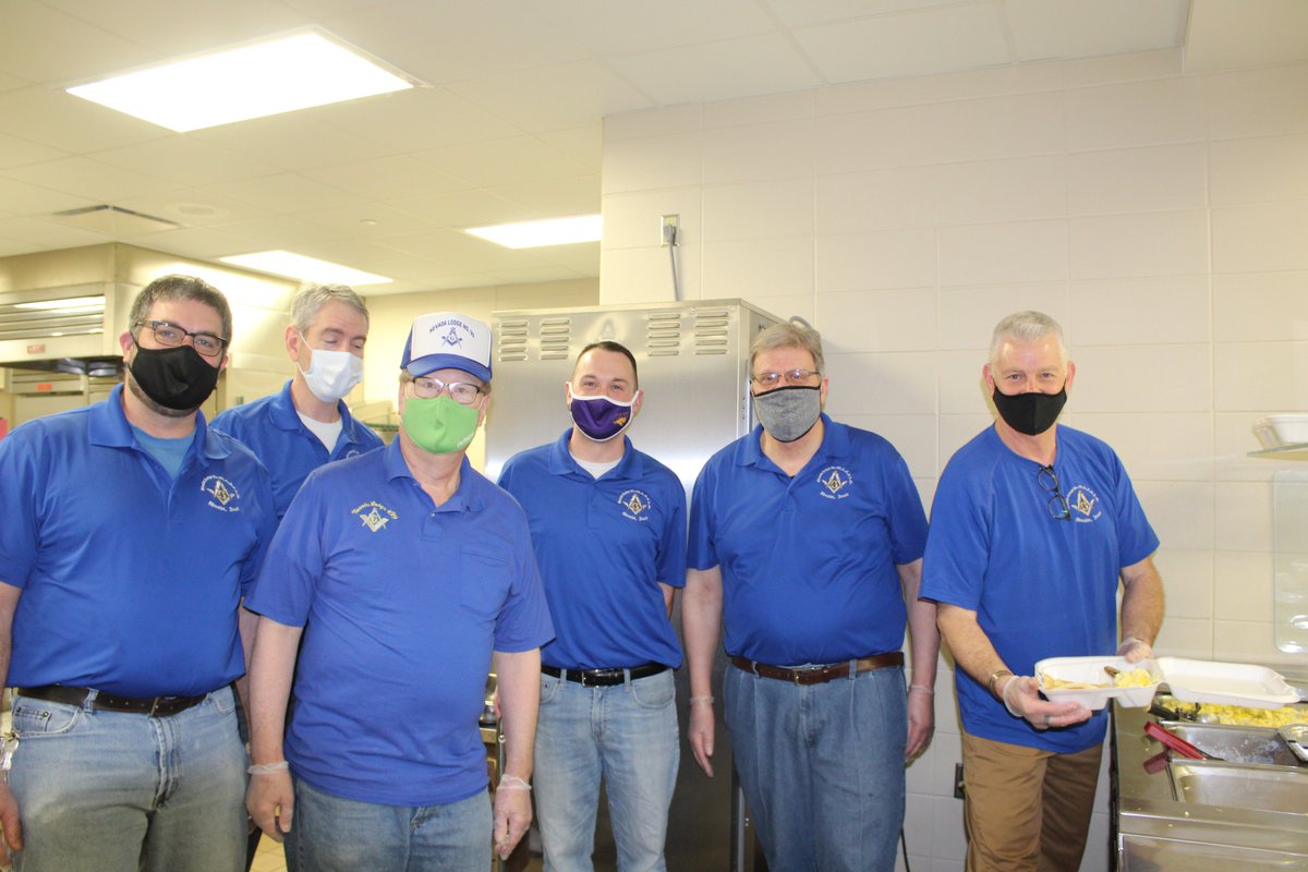 NevadaFFA's tweet photo. S/O to Nevada Masonic Lodge for their annual pancake breakfast fundraiser for Nevada senior scholarships ! #breakfast #nevadacubpride https://t.co/KlRui35MLj