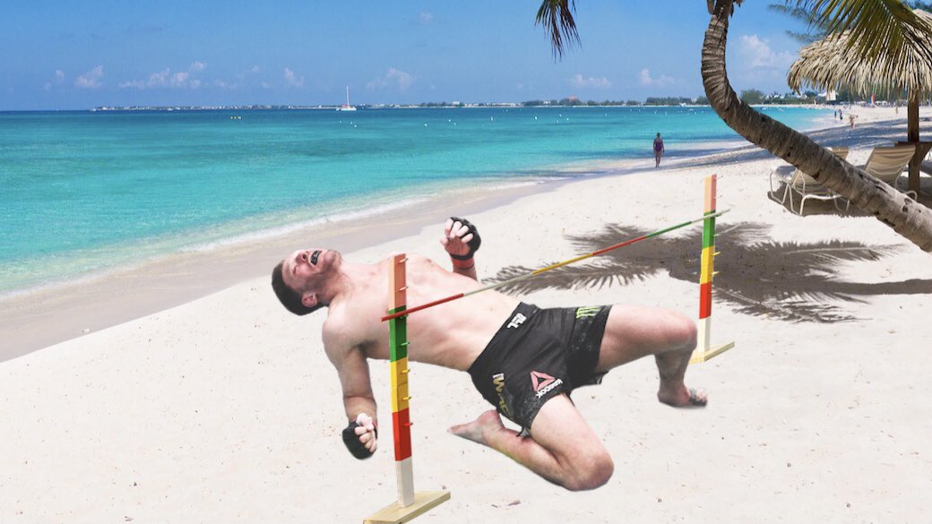 stankymma's tweet photo. 🏝 🎶 how low can you go 🎶  🏖 https://t.co/aqTChm1LzB