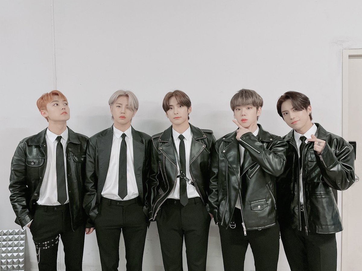 BEATINT0505's tweet photo. [#ACE_PHOTO] 📸

KCON:TACT3 MEET&amp;GREET
에이스편으로 피로회복 완료 🔋✅

@official_ACE7
#에이스 #ACE
#KCON #KCONTACT3 https://t.co/pdIRHeSUYd