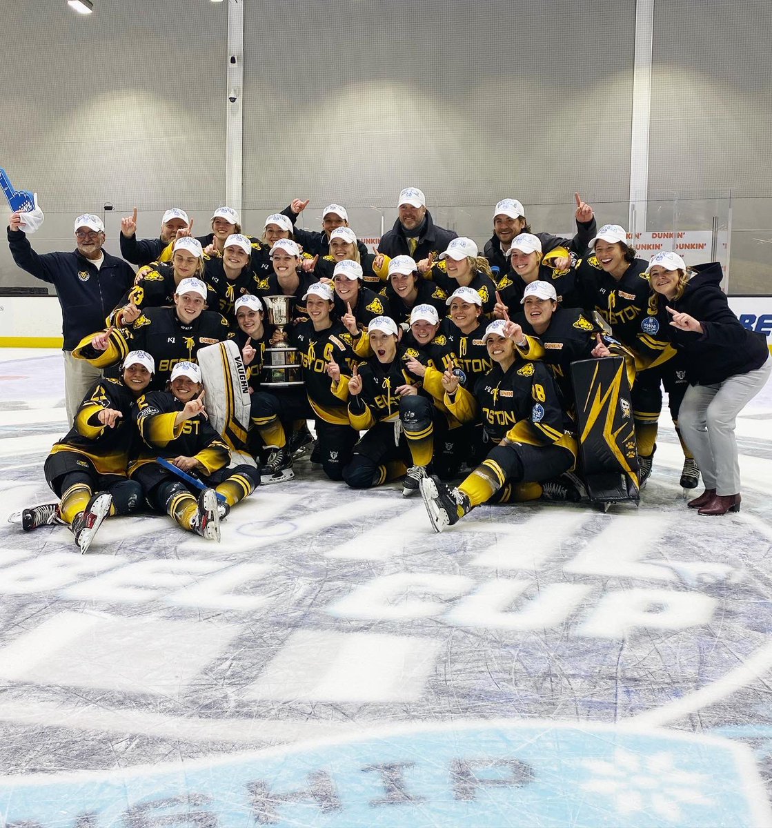 vicbortoluzzi's tweet photo. I am so proud to call this team, my team. 💛 Congratulations to @TheBostonPride - 2021 Isobel Cup Champions. 
Did I raise the cup okay? 😅🏆 https://t.co/1mtaD6tVZ1