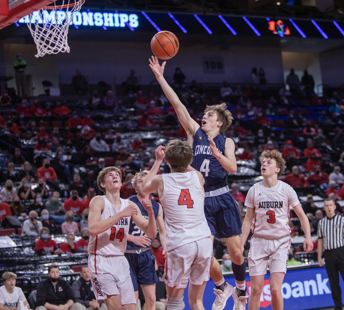 OmhaCncrdiabBb's tweet image. Congratulations to Zac Kulus and the four other boys earning LJS All-State C-1 1st team...Well deserved!