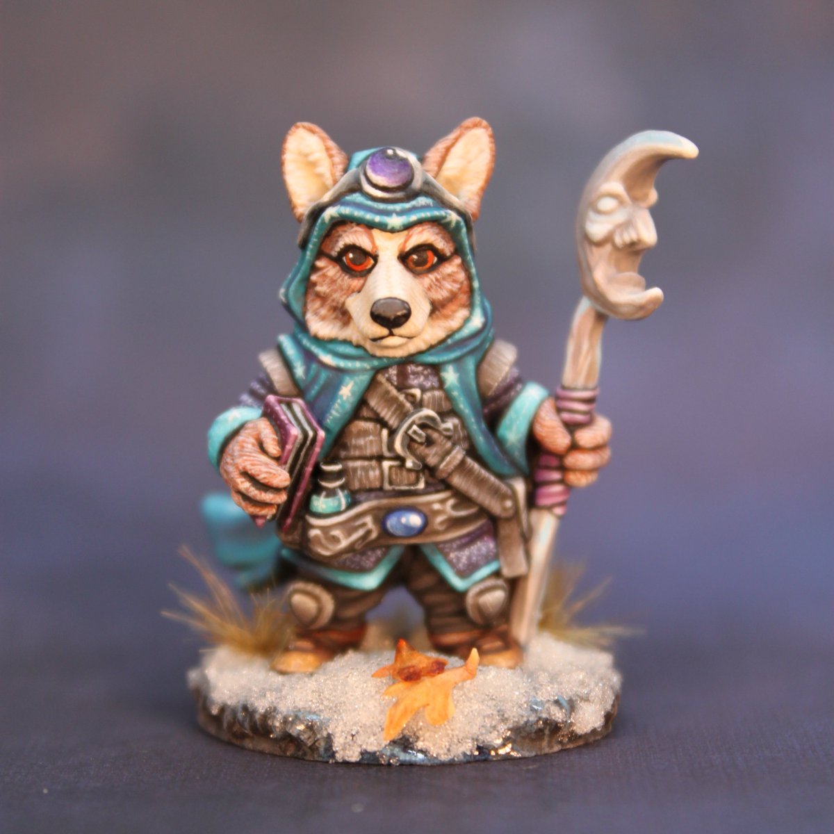 We recently posted up 17 brand new releases on the Dark Sword site including this awesome Critter Kingdoms Corgi Mage with Staff that was sculpted by Christine Van Patten with the studio model painted by Rex Grange - swing on by the Dark Sword site and check the rest out. Enjoy!
