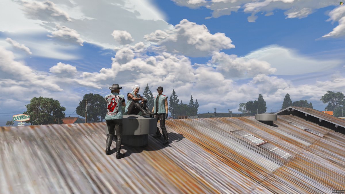 k3lly_Gaming's tweet photo. #CaliberMC met, discussed and set in motion, a set of options to help propel the group forward in a massive way.  It's a true honor to do all of this with @GokuRP_ @ONLYALEX66 @SurfinPog @CitizenMarcusTV @PrescottsCorner @SolMani7 @Glaubt8 @ItzGasoline @MrRoscoeP from #NDRP <3 https://t.co/hYTFWoN7OI