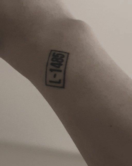 kuguiL0t9's tweet photo. L-1485 
Es más que solo un tatuaje, es una promesa, lo saben verdad? 
Una promesa de amor. 
Gracias Chanyeol. Te amamos. Te esperaremos.

ALWAYS WITH CHANYEOL
#OurPrideCHANYEOL
#AlwaysYoursCHANYEOL
#찬열아_우린_worry_about_nothin 
#항상찬열이편 #CHANYEOL #찬열 @weareoneEXO https://t.co/khTheIkG6n