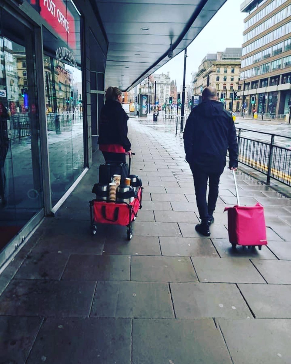 Two_Brews_'s tweet photo. Well that was a wet emotional morning Outreach.
-
Not much to say this morning, thanks @daveebo and @mathudson85 for coming out in the rain xx π’
-
We really don't know how lucky we are π
Mand x
#oneaimonemission #twobrews
#thankyou #homeless #manchesterhomeless #manchester https://t.co/TTba0nAdsG