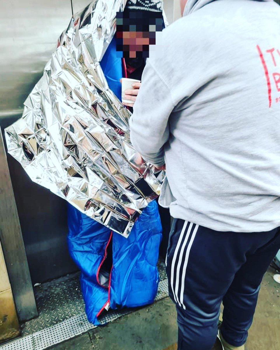 Two_Brews_'s tweet photo. Well that was a wet emotional morning Outreach.
-
Not much to say this morning, thanks @daveebo and @mathudson85 for coming out in the rain xx π’
-
We really don't know how lucky we are π
Mand x
#oneaimonemission #twobrews
#thankyou #homeless #manchesterhomeless #manchester https://t.co/TTba0nAdsG