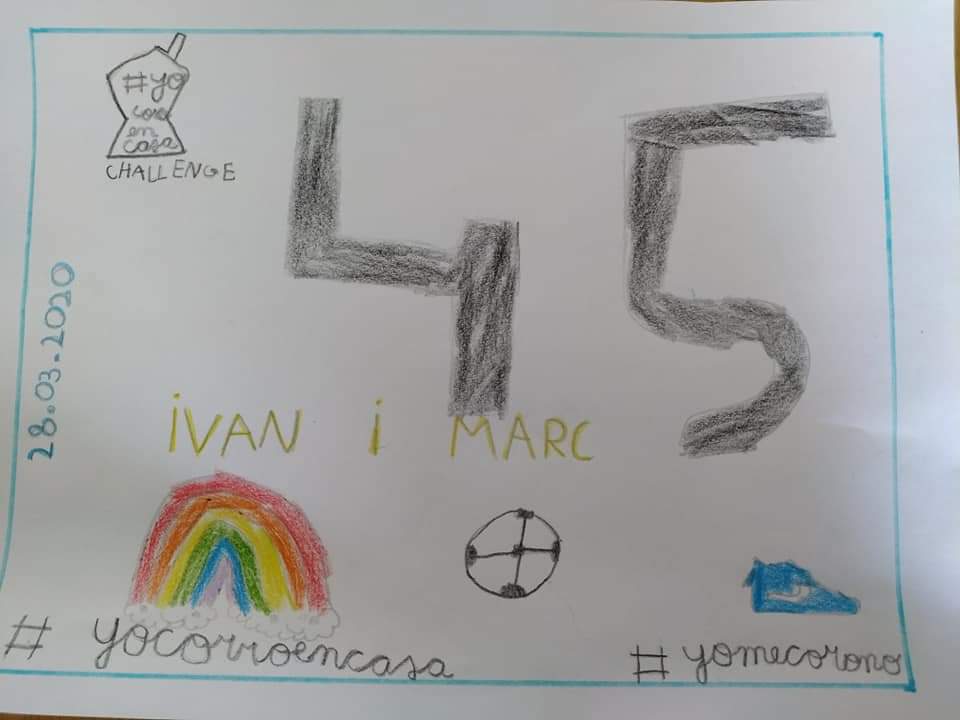 ivan_vila's tweet photo. Hoy hace un año disfrutamos con el reto #yocorroencasa liderado por @albertjorquera @paucapell @kilianj entre otros, muchas cosas han pasado, pero hoy hemos vuelto a ponernos un dorsal! No todo fue negativo durante el confinamiento y esta iniciativa fue un ejemplo de eso. https://t.co/GlnYl6YLjb