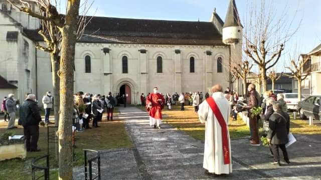 Dimanche des Rameaux et de la Passion à Lencloître.