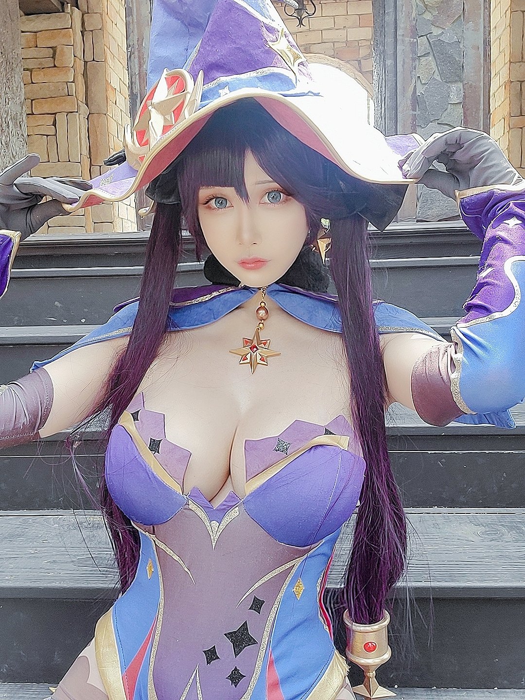 MIU COSPLAYSER VỚI BỘ ẢNH COSPLAY MA MỊ