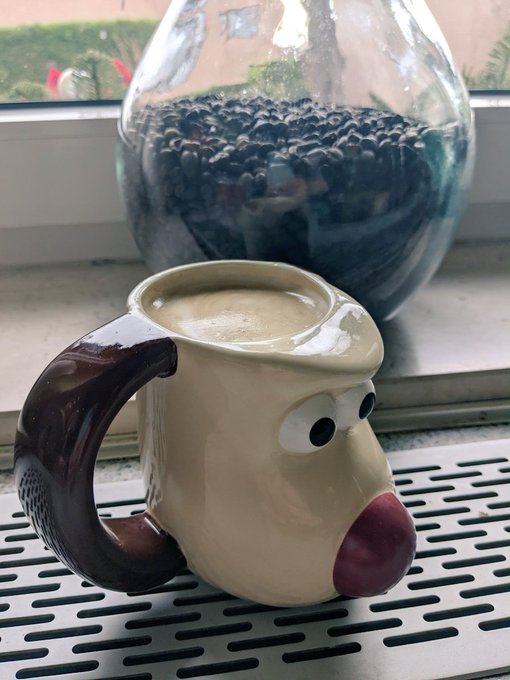 @TickTimeSpirit Welcome to the brotherhood of Gromit mug https://t.co/kwetXV7gGz