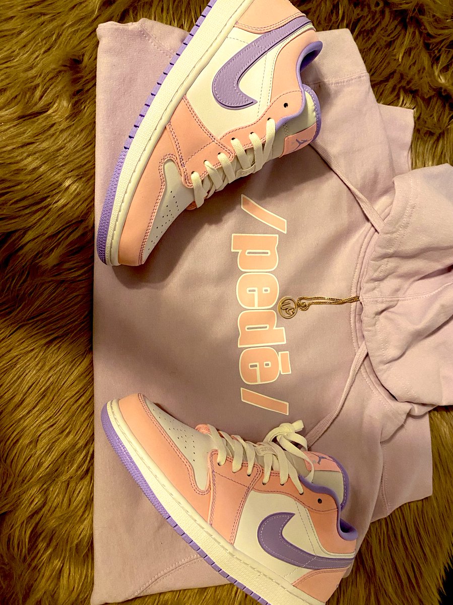 uncle_rjs's tweet photo. Day2: Sounds like it’s spelled #pettyinpink #lowlife #seeyoudifferent #uncle #rsc #theclique #lafamilia DM me for inquires. Be great 🙏🏾 https://t.co/V6e3q6xPKu