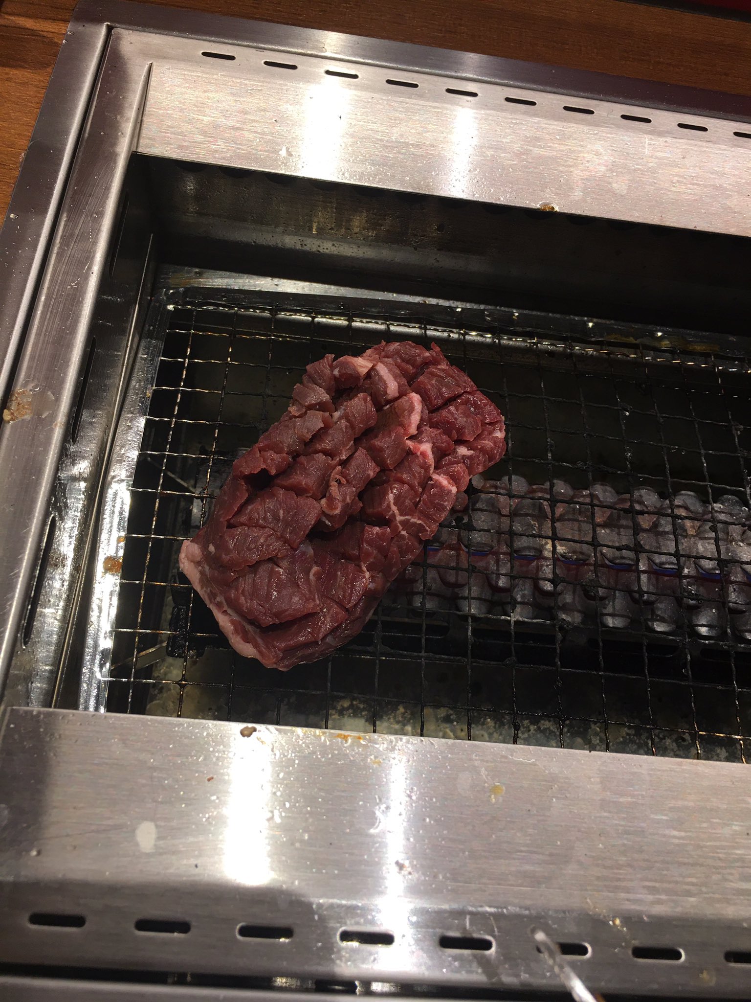 ホチカモ 焼肉の和民でa5食べ放題頼んだが二度と行くことはないレベルの肉出てきた まいな5000 ホチカモ 焼肉の和民でa5食べ放題頼んだが二度と行くことはないレベルの肉出てきた まいな5000
