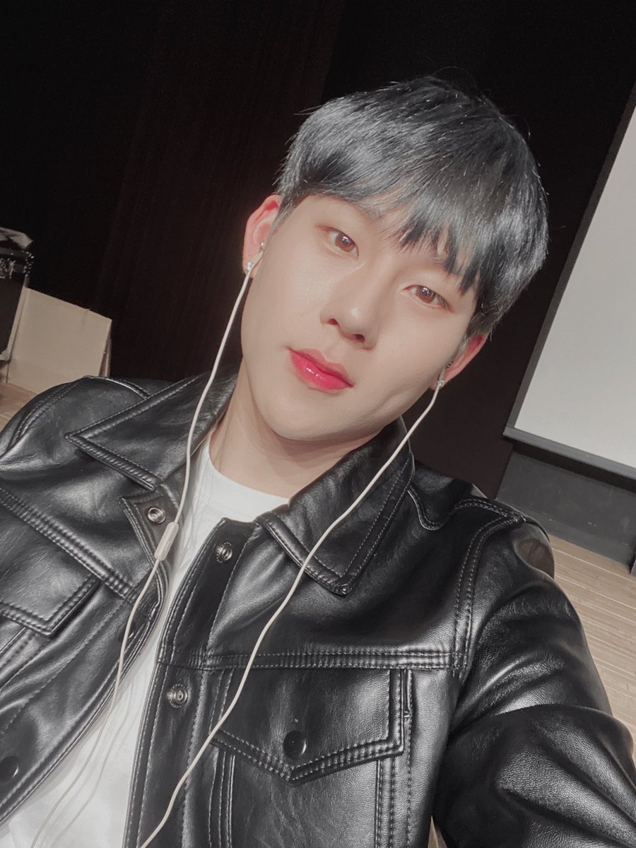 사랑하는 우리 몬베베 만나서 넘 반가웠고 나 되게 떨렸다.. 좋았다고.. ㅎㅎ사랑한다 몬베베❤️ #주헌