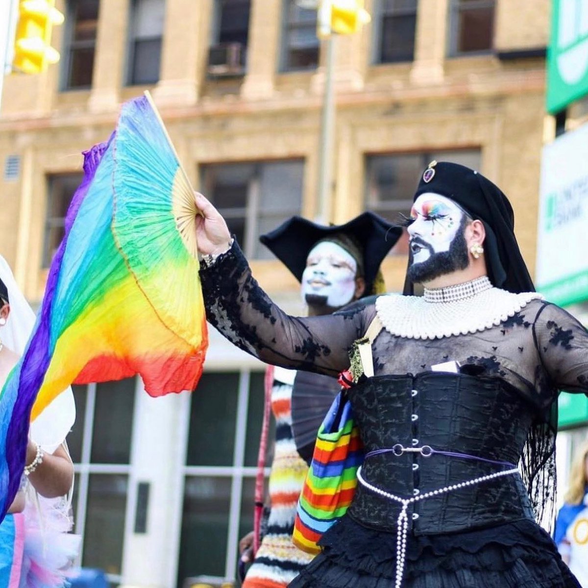 SVTVNetwork's tweet photo. Happy Sunday Nunday 🙏🏽🎬🏳️‍🌈
“We Are Here” ! 🌈🙏🏽
Family comes in many shapes and sizes. And this family are bound by the urge to make change. 
#svtvnetwork #strongvoices #lgbt #lgbtq #wearehere #documentary #lgbtdocumentary #nuns #gaynuns #religion #spirituality #app #subscribe https://t.co/XBDbCCPdWq