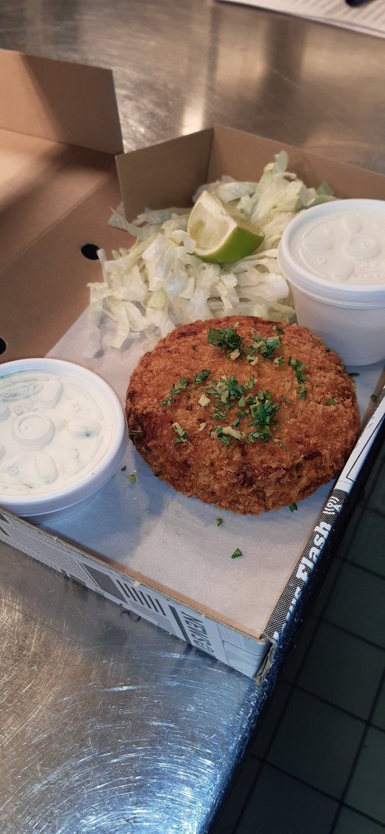 head_kee's tweet photo. Thaï fish cake, Spicy Tartare, at Kee's Hotel @IrishFoodGuide @Donegal_food @McElhinneys @foyandcompany @DonegalDaily https://t.co/wAIY8QjEmX