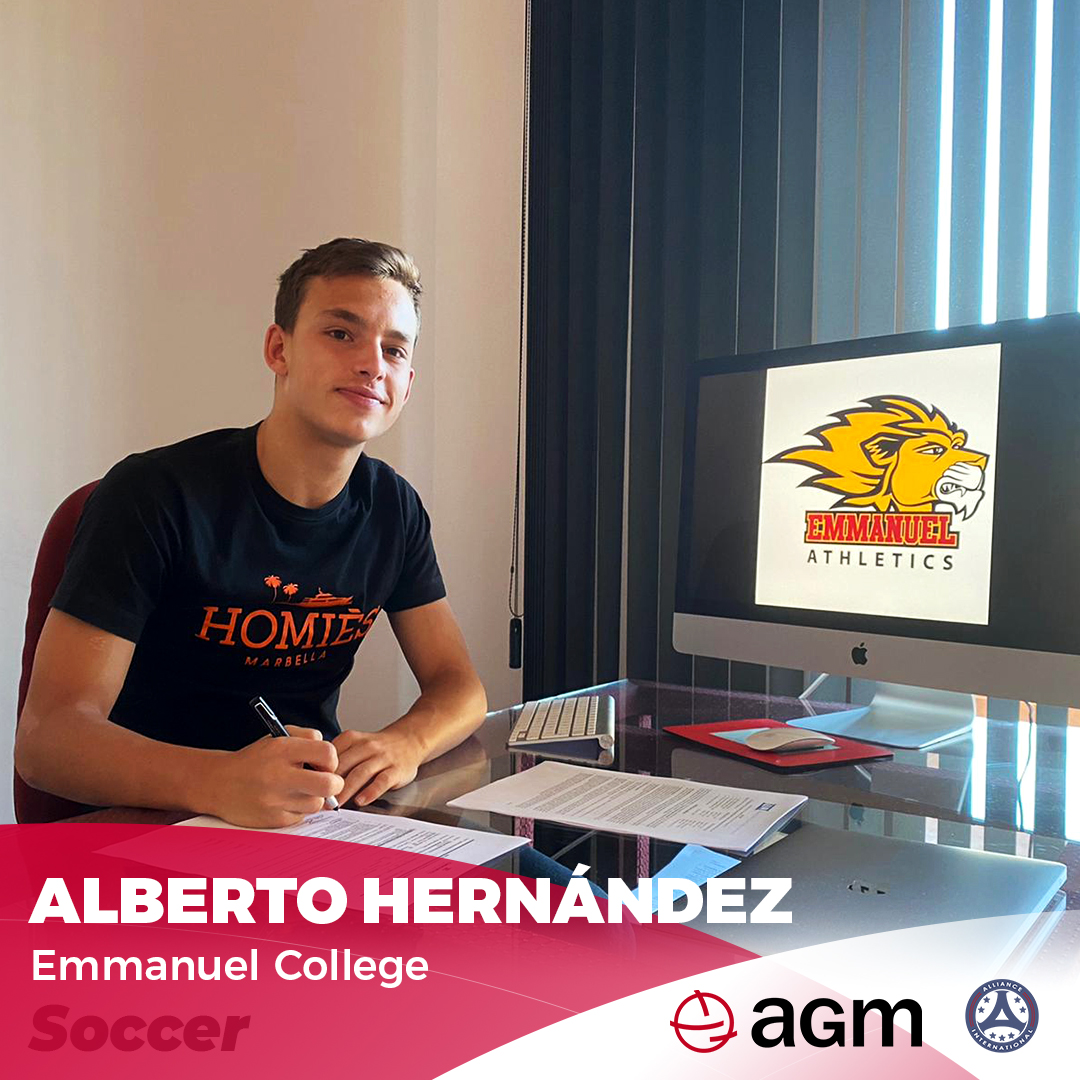 ksspain's tweet photo. 📣¡Alberto competirá con los #ECLions a partir del año que viene!🦁 Queremos dar la enhorabuena a Alberto Hernández, futbolista que ha firmado su beca con Emmanuel College🤩  y compaginará su deporte favorito con la carrera. 👨🏼‍💻 ¡Te seguiremos de cerca!⚽🇺🇸 @ATHLETICSatEC https://t.co/lElheTLUmt