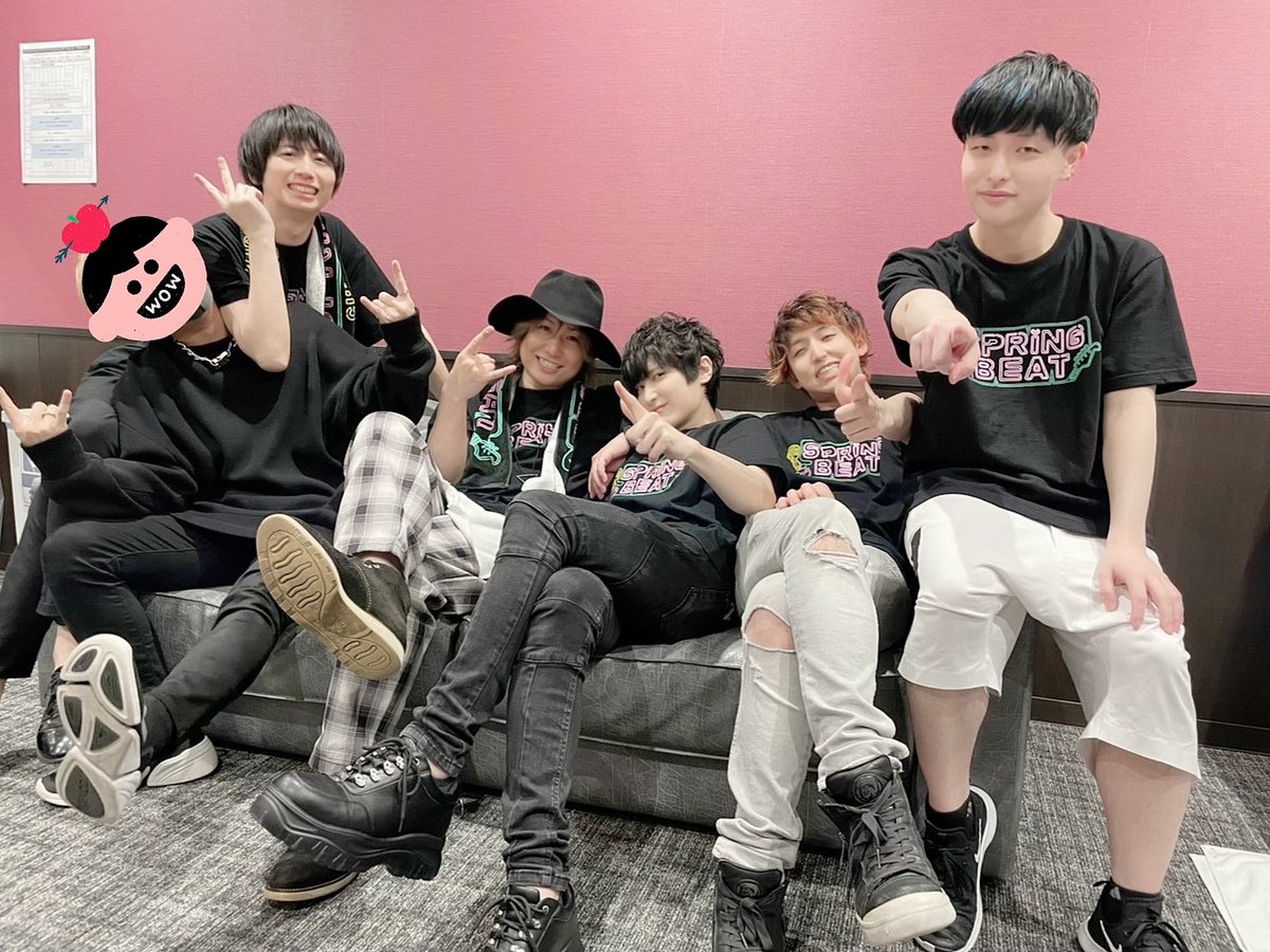 keiki_key's tweet photo. チコハニツアーファイナル福岡!有難うございましたー!遂に完結!!
今までの公演を思い出し幸せを感じながら演奏しました。楽しかった!
本当に幸せ。応援有難う📣
また皆に会えますように🍰
有難う御座いました!
最後に欲張り良いですか…………今日も圭輝は〜〜??
#SPRiNGBEAT
#チコハニ https://t.co/NBXsjDWFPY