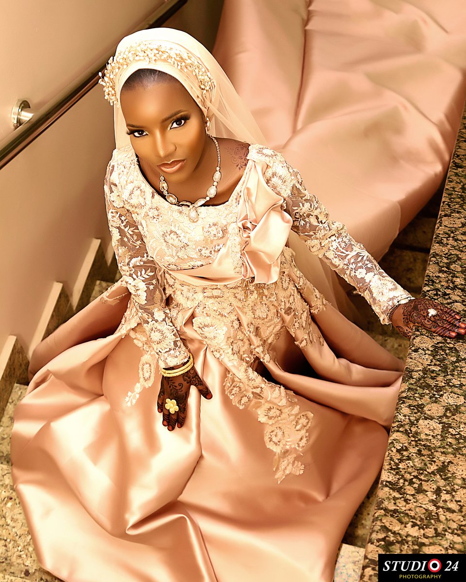 Studio24arewa's tweet photo. Congratulations (Salima Sani)you made such a beautiful bride,we believe you will also be a wonderful wife #alhamdulilah 🙏
.
For your wedding coverage (photography &amp; videography)In any location in Nigeria @Studio24nigeria is your plug 📸
.
Location:Studio24(1 Audu kaboul Way,Kano https://t.co/yh1rgYSgGR