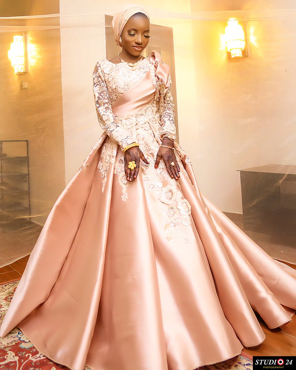 Studio24arewa's tweet photo. Congratulations (Salima Sani)you made such a beautiful bride,we believe you will also be a wonderful wife #alhamdulilah 🙏
.
For your wedding coverage (photography &amp; videography)In any location in Nigeria @Studio24nigeria is your plug 📸
.
Location:Studio24(1 Audu kaboul Way,Kano https://t.co/yh1rgYSgGR