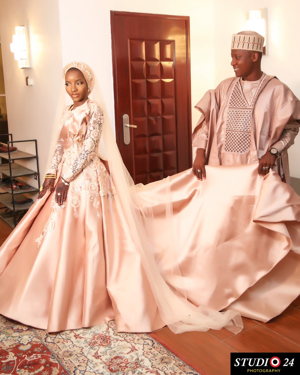 Studio24arewa's tweet photo. Congratulations (Salima Sani)you made such a beautiful bride,we believe you will also be a wonderful wife #alhamdulilah 🙏
.
For your wedding coverage (photography &amp; videography)In any location in Nigeria @Studio24nigeria is your plug 📸
.
Location:Studio24(1 Audu kaboul Way,Kano https://t.co/Bm4O1ilXsJ