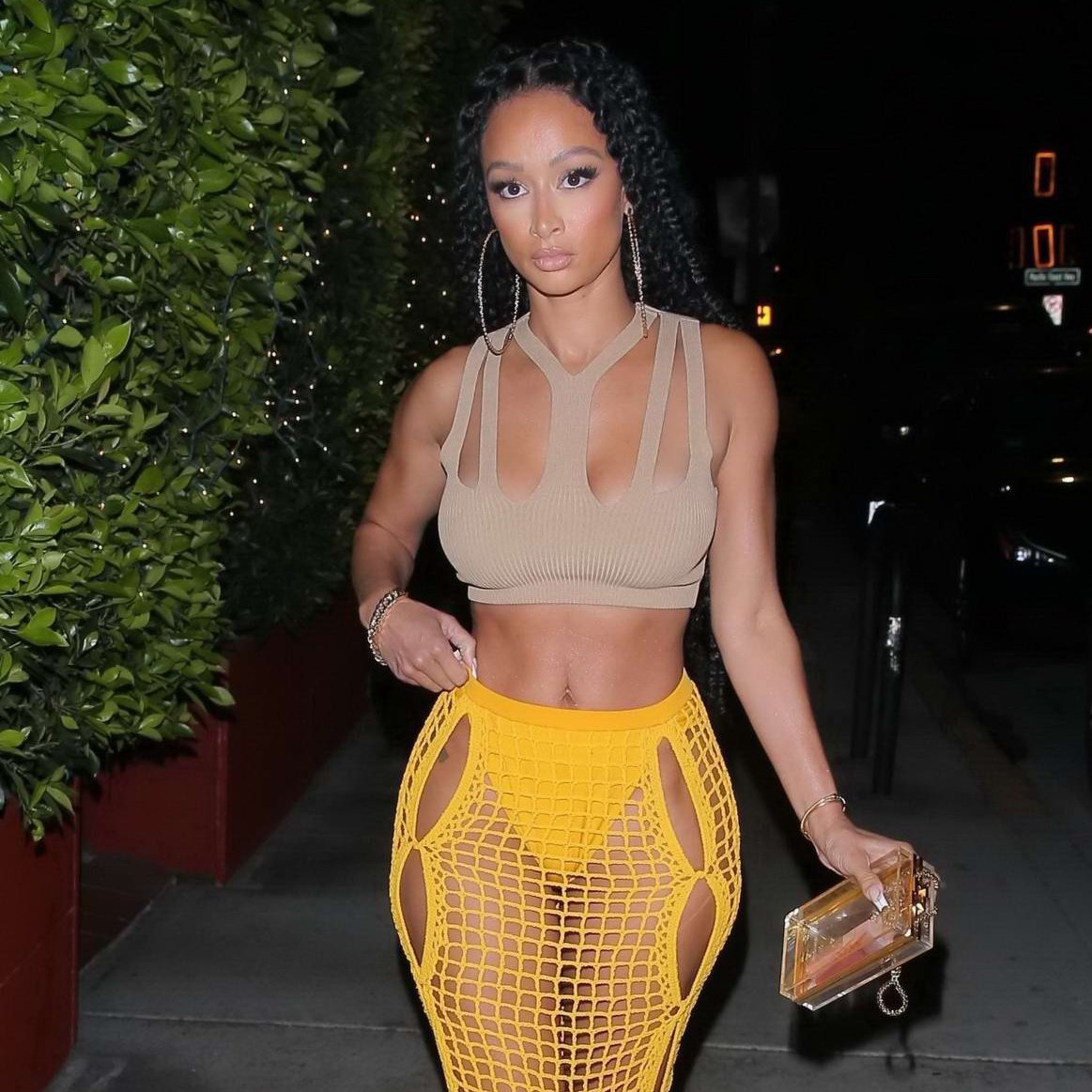 https://blog.celeb-for-free.com/actresses/draya-michele/draya-michele-in-a-...