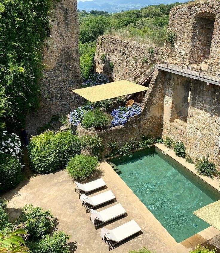 pamelabarnik's tweet image. currently dreaming of a place like this