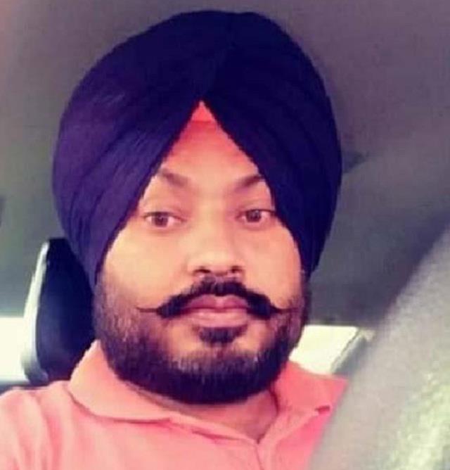 punjabkesari's tweet photo. चिकन कार्नर के मालिक ने नहर में कूदकर की आत्महत्या, Suicide Note में सच आया सामने
https://t.co/Im4V3JbyEk
#owner #chickencorner #suicide #HindiNews #LatestHindiNews #PunjabHindiNews https://t.co/P7Zq806bdt