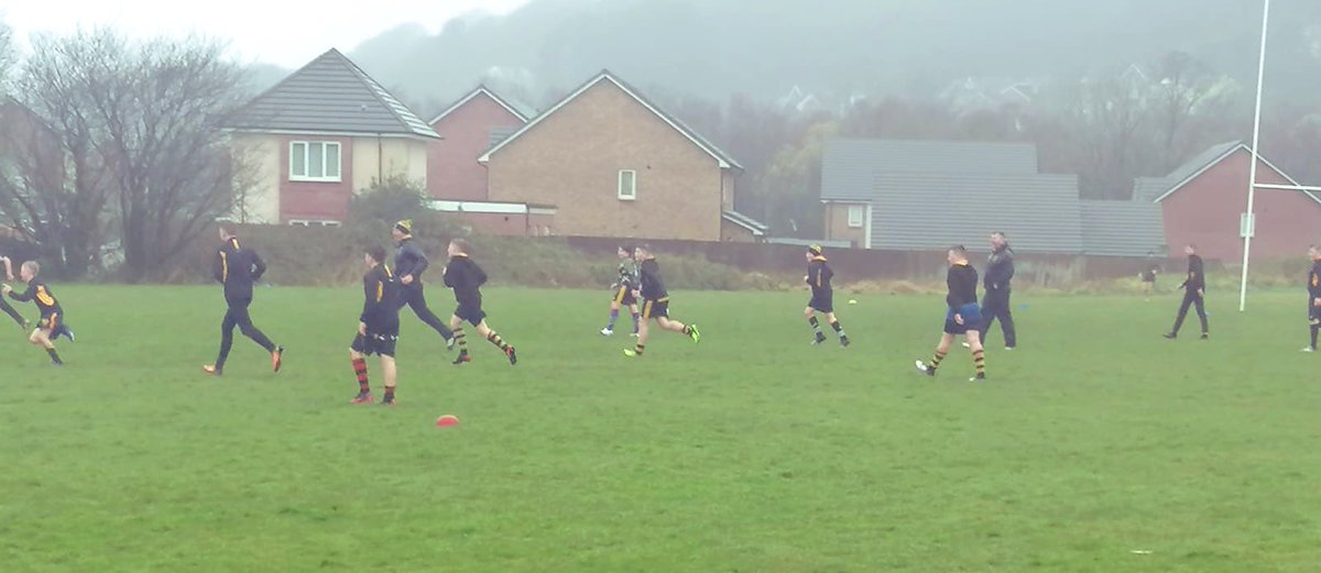 SkewenRFCMinis's tweet photo. @Skewenrfc U13βs were glad to be back at training this morning π€ππ#FTPPTF @CommunityOsprey @WRU_Community @plumbwisewales https://t.co/71DBBRY6T5