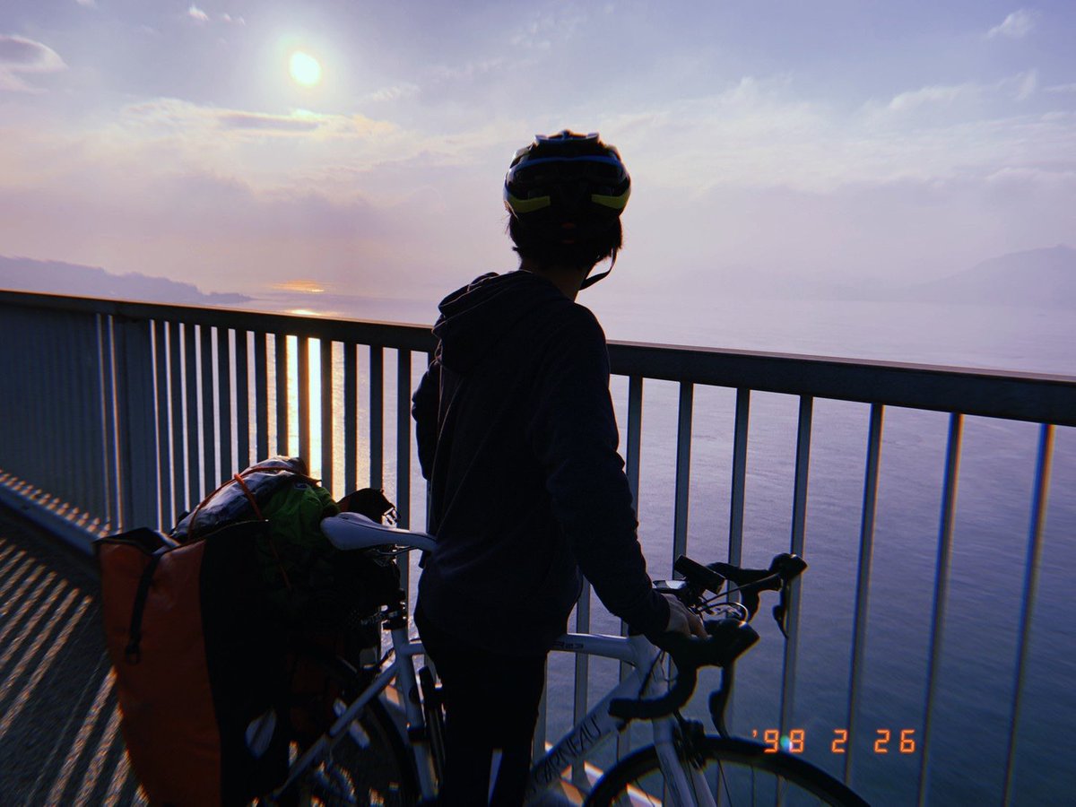 sinkan_chuowan's tweet photo. 活動紹介④ 自転車🚲

自転車の活動もしています！

クロスバイクというスポーツバイクに乗って沖縄や北海道、瀬戸内海一周などなど、日本全国を走ります。

日本各地の風景や文化だけではなく、爽快感も味わうことができ、気軽にサイクリングを楽し���ます❗️

#春から中大  #春から中央 https://t.co/KHZ0ZdTkLh