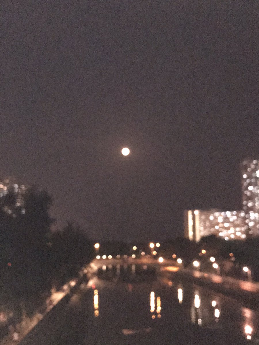 tamwinghim's tweet photo. Nice Moon https://t.co/hXjjpFqtws