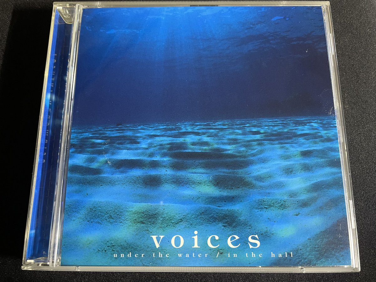 Hi_Leo_N's tweet photo. Odakyuのオープニング曲って誰の曲だろう？ってしばらく前から思ってたけど何のことはない角松自身の曲だったとは…😅

voices under the water / in the hall

Disc2 T08 -Blue Jam-

このアルバムの存在を完全に忘れてました🤣
iPhoneにも入れてなかった🏃‍♂️💨
#角松敏生　#MyBluesLife #SoundExpress https://t.co/p0tMWcVQYX