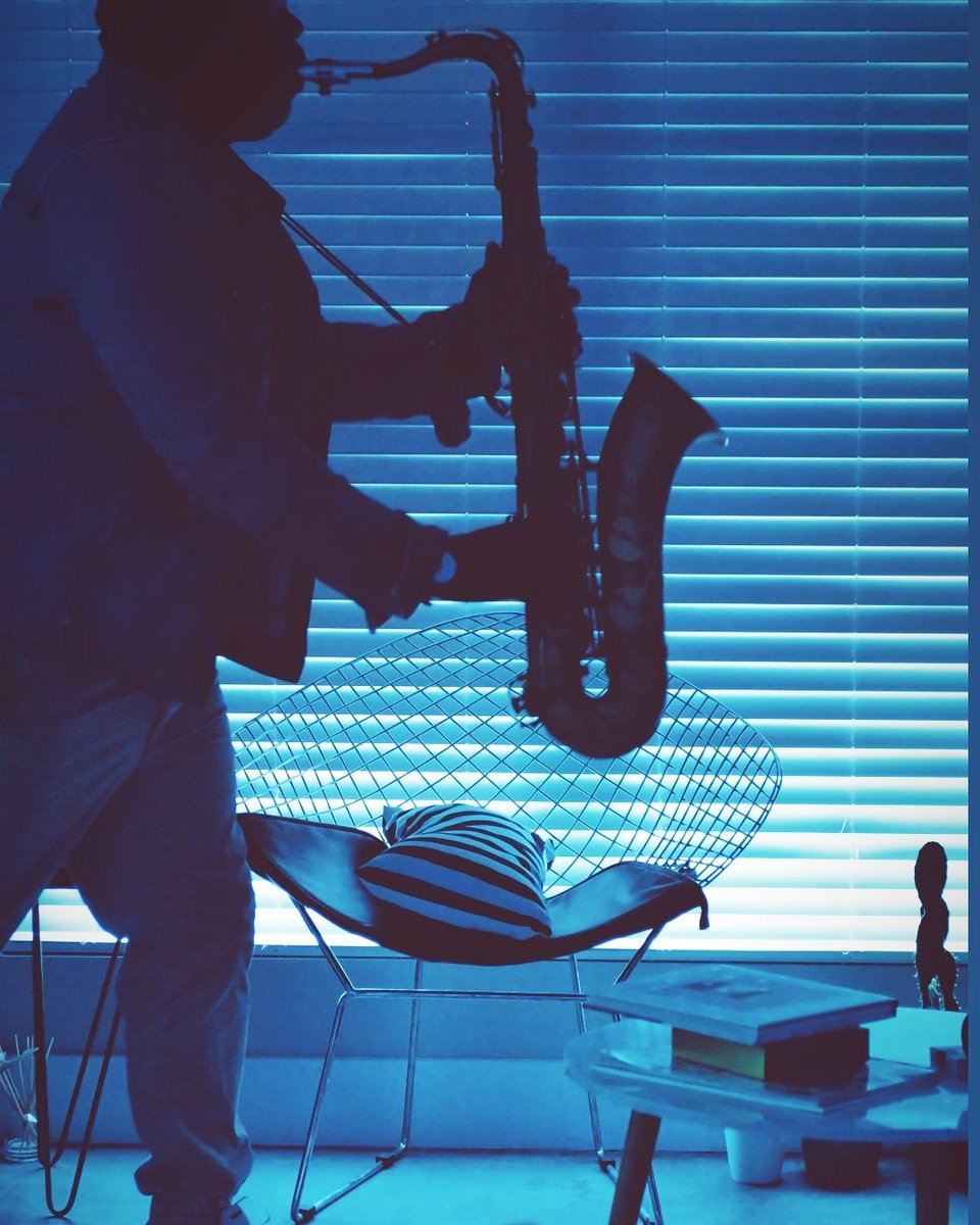 eZra brown tweet media