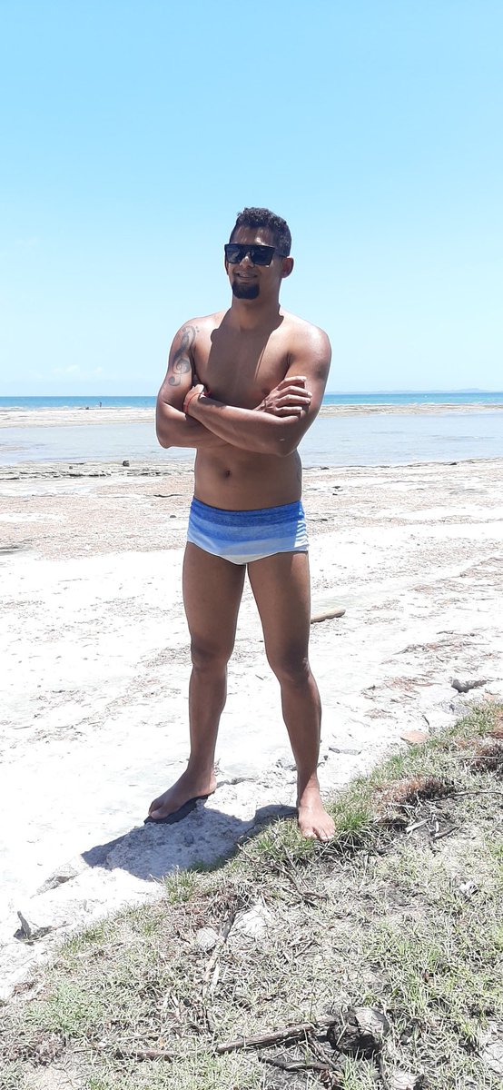 Michelpa05's tweet photo. Ê... Saudades de uma praia... https://t.co/3XMFseSjlz