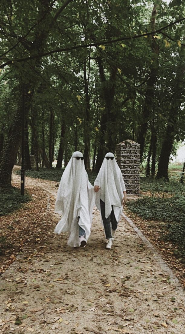 endlessecstasy's tweet photo. 📍| ghost trend aesthetic wallpaper 2.0 https://t.co/xwRZQpApYH