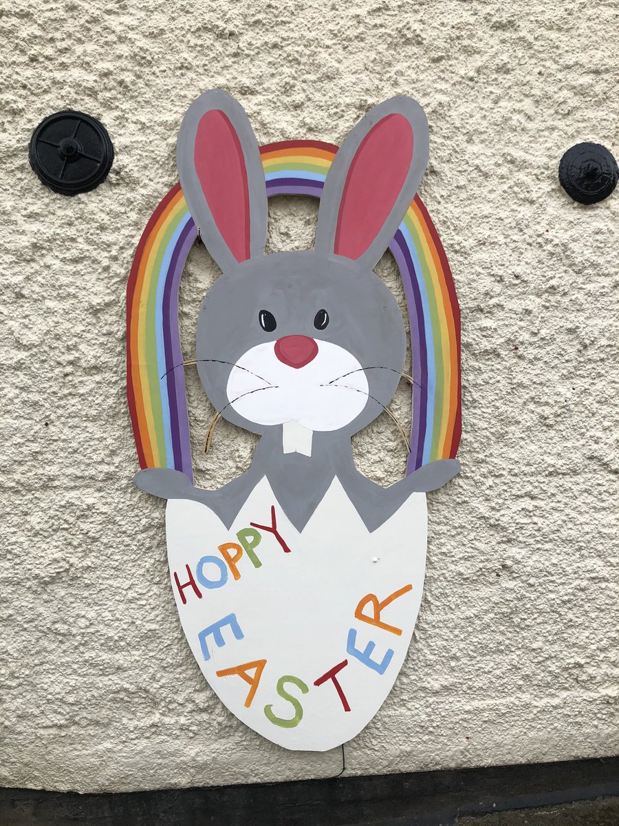 leanne_helm's tweet photo. Doing our bit to hopefully bring a #smile to our #neighbours and #community #HappyEaster everyone  or should I say #HoppyEaster 😉 https://t.co/exkn0MFmwR
