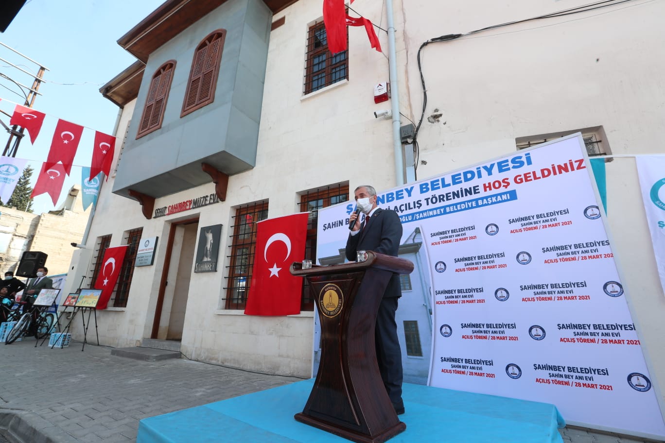 Mehmet Tahmazoglu On Twitter 1877 De Antep In Bostanci Mahallesi Nin 55 Nolu Evinde Basladi Uzun Hikayesi Ilk Once Yemen E Ardindan Trablusgarp A Oradan Da Balkan Savaslarina Uzanan Sahin Bey In Hayati Hep Cephelerde Mucadeleyle Gecti