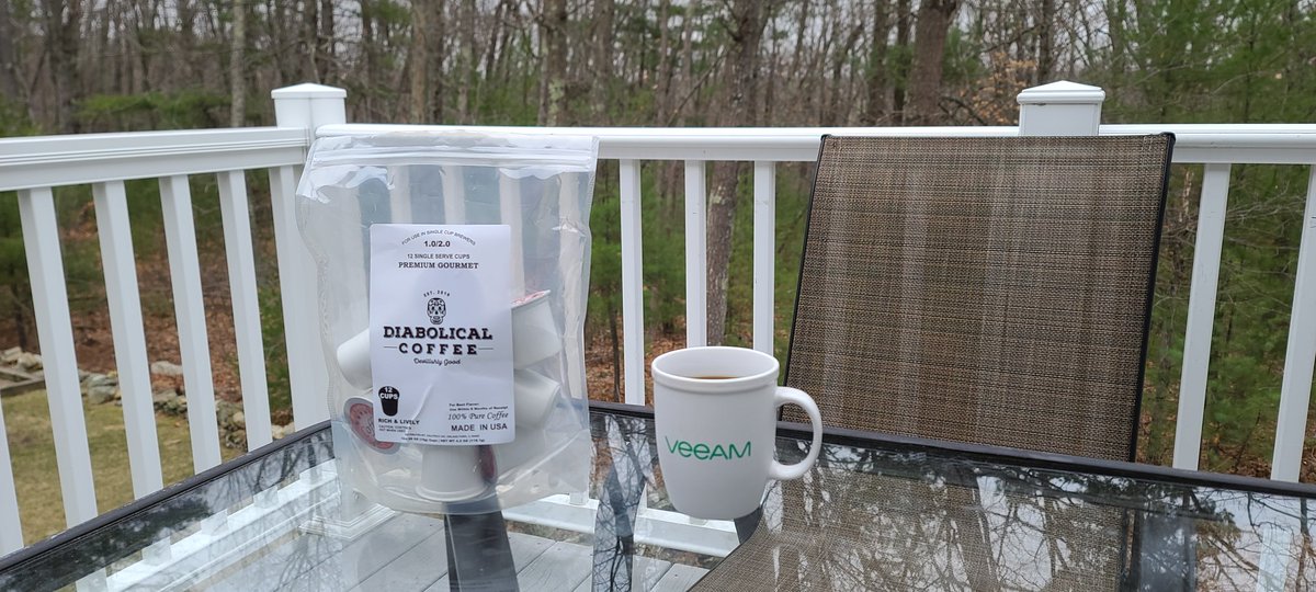 dannyallan5's tweet photo. Nothing but #awesomeness to say about waking up to #DiabolicalCoffee from @DiabolicalStore!  Delicious coffee!  Cool mornings. https://t.co/j8xOX4dE9e