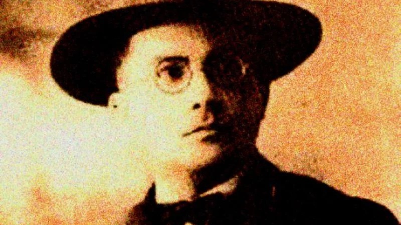 Cancilleria_ve's tweet photo. #EFEMÉRIDE | 1971: Fallece el poeta barinés Alberto Arvelo Torrealba; abogado, educador y poeta, autor del célebre poema “Florentino y el diablo”, que es un obra emblemática considerada como tradición del pueblo venezolano. https://t.co/PefKFWCfpJ